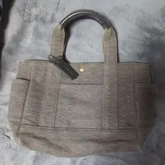 マザーハウスの手持ちバッグ