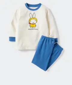 ユニクロ【新品未開封】絵本コレクション/うさこちゃんひこうきにのる　１００　ア