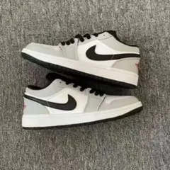 Nike Air Jordan 1 Low グレー/ブラック