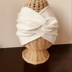 ヘアーターバン　ホワイト　新品