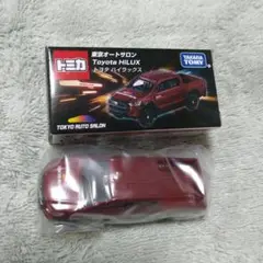 東京オートサロン限定トミカ　トヨタハイラックス