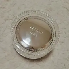 AQミリオリティフェイスパウダーn