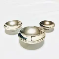 Item thumbnail for item a6e020fa-3e1a-4136-a69c-4aeced92536c