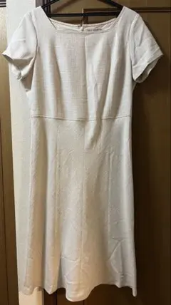 タグ付き新品23区半袖ワンピース　サイズ44