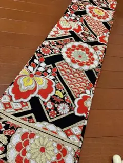 Item thumbnail for item ea7a8c52-bc7e-47a6-b745-e590dbf2a2d5