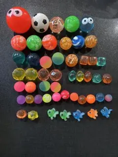 カラフルなスーパーボール大量セット　変わり種50個＋20個　まとめ売り