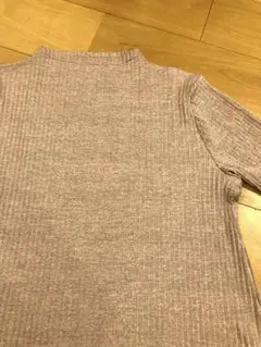 新品　カットソー　M〜L