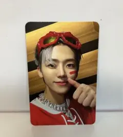 Item thumbnail for item e0ddc14d-e65e-49d5-b0bc-18e62439c1a1
