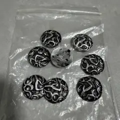 ご愛顧感謝価格！送料無料！レトロなボタン 銀 21mm