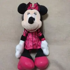 ミニーオーミニー　オープニング衣装　ぬいぐるみバッジ