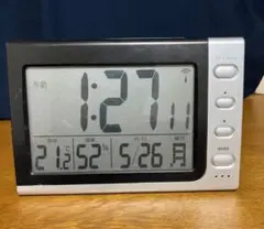ADESSO アデッソ　電波時計　見やすい大画面表示の電波時計