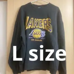Lakers スウェットシャツ 黒