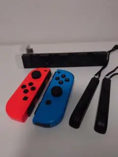 Nintendo Switch ジョイコン 赤と青