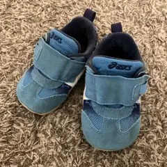 asics スニーカー　13.5㎝