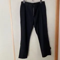 黒スリムフィットスラックス