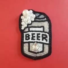 缶ビール　ブローチ