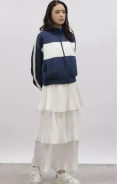 新品　ケシプリーツティアードスカート