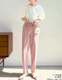 リエディ　テーパードパンツ　Mサイズ　カジュアルパンツ　ストレート