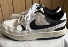 NIKE GAMMA FORCEガンマフォース　ウィメンズ スニーカー　25cm