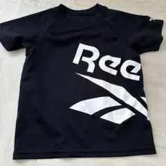 リーボックTシャツ