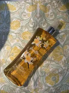 最終値下げ★ボディーファンタジー バニラ 236ml 3本セット BODY FANTASIES バニラ ボディスプレー 3本セット 29ml 新品