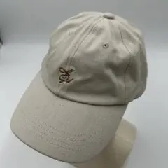 【キャップ】ゴールド刺繍　ベージュ　帽子　ユニセックス　カジュアル