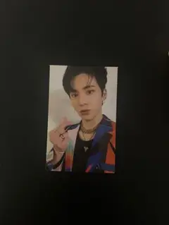ATEEZ ユノ トレカ
