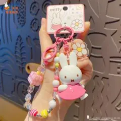 【新品】ミッフィー キーホルダー　ピンク