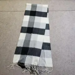 アクアスキュータム　カシミヤ　マフラー ブロックチェック　u6842j