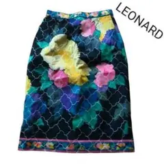 美品 レオナールLEONARD シルクウール 花柄総柄スカート 絹 裏地キュプラ