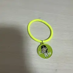 D48 蛍光イエロー応援グッズ