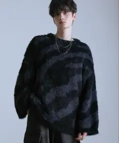 完売品　LILL ルーズシルエットワイドスリーブシャギークルーネック総柄ニット