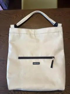 FREITAG 廃盤 希少 BETTY ベティ ポーチ付 絶版 オールレッド FREITAG 廃盤 希少 BETTY ベティ ポーチ付 絶版 良デザイン
