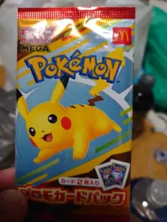 ポケモンカードパック ピカチュウデザイン