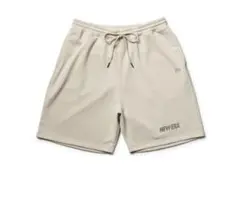 NEW ERA ドライスウェット ショートパンツ　ベージュ