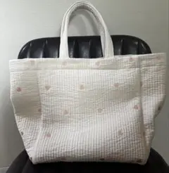 【期間限定】韓国　ヌビ　トートバッグ　大きめ　アイボリー×ピンクハート　刺繍ヌビ
