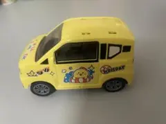おもちゃの車