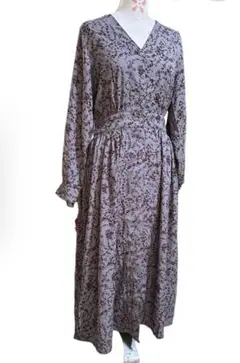 タグ付き新品　ZENISEロングワンピース