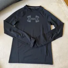 Under Armour ブラック 長袖アンダーシャツ YLG