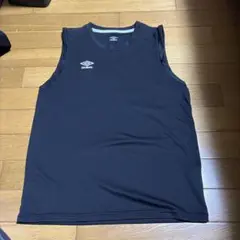 umbro ブラック タンクトップ