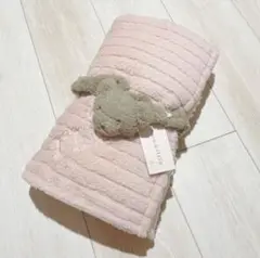 メゾンドフルール♡新品 ロゴ ベアシュシュ付き ブランケット