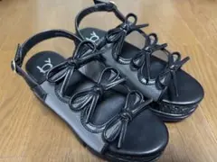 Item thumbnail for item 98ff77b5-03e5-4bd0-9742-1f38eab95537