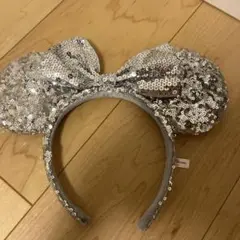 ディズニー カチューシャ　ミニー スパンコール