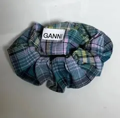 GANNI チェック柄シュシュ 完売品 GANNI チェック柄 シュシュ - メルカリ