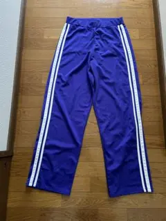 Item thumbnail for item 7e1a0a34-cf26-4cdc-b5d0-4302b5556280