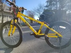 ジオス ジェノア 22インチ