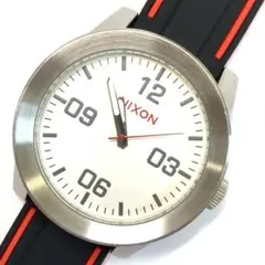 R7-2693 11H NIXON アナログ腕時計 ホワイト/ブラック/オレンジ
