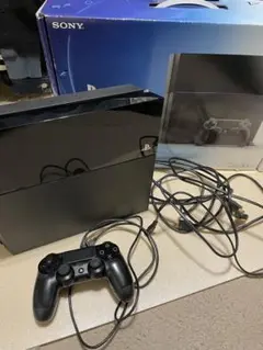PlayStation®4 『カセット付き』ジェット・ブラック 500GB