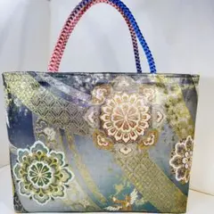 509帯リメイクバッグ　トートバッグ落ち着いたらグリーンにゴールドお花刺繍