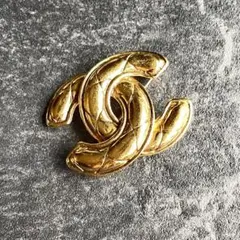 CHANEL マトラッセ COCOマーク ブローチ ゴールド